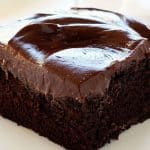 The BEST cake for your chocolate cravings!