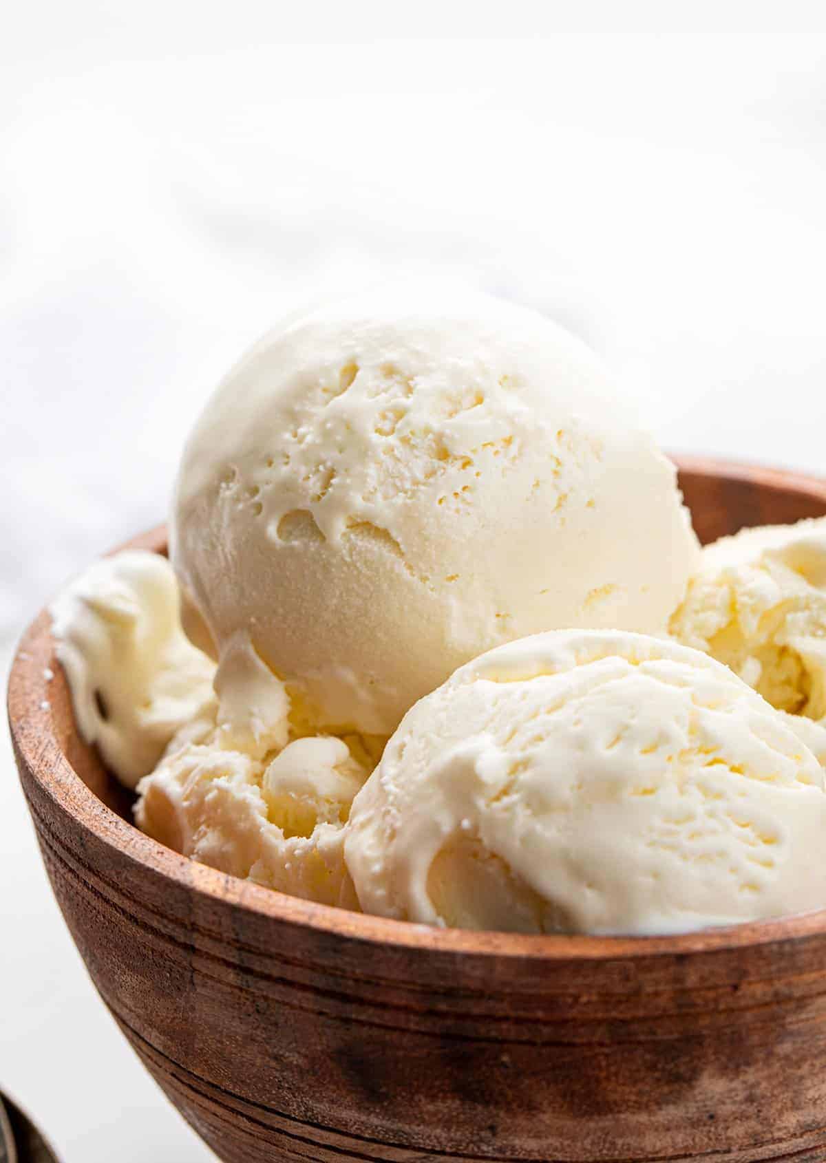 No Churn Ice Cream Scoops in a Wooden Bowl