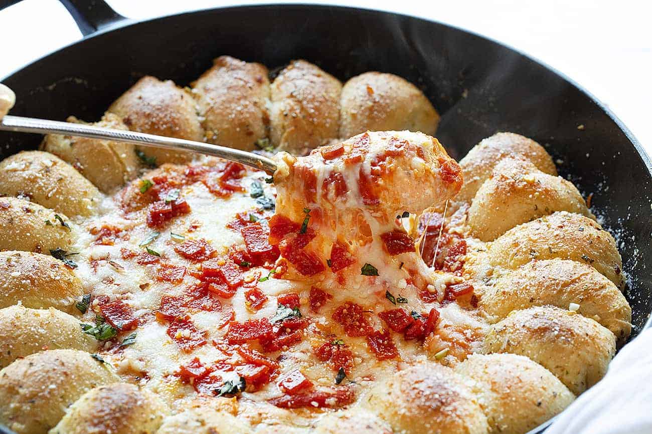 Spoonful of Skillet Pizza Dip